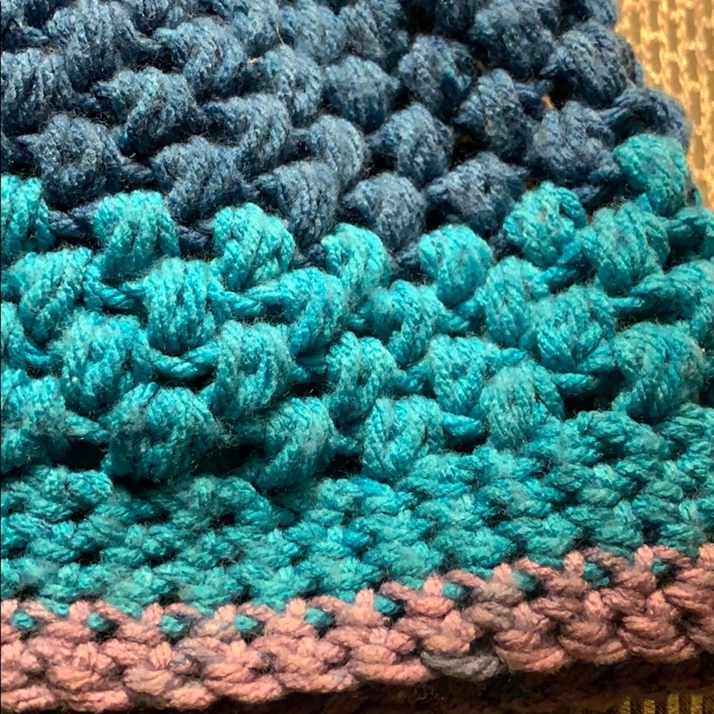 1 Hand-knitted hat with star ⭐️